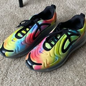 Nike Air Max 720’s